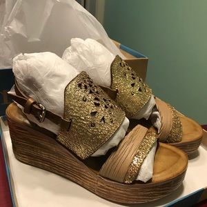 Size 8 OTBT brand new!